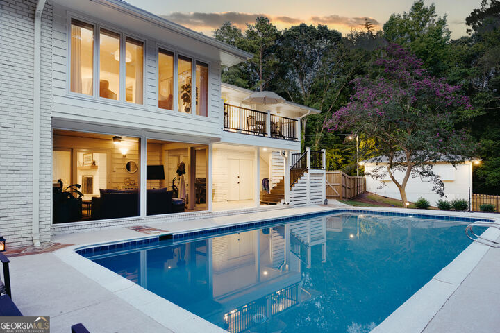 Property Photo:  199 Tanglewood Drive  GA 30606 