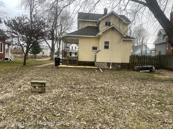 Property Photo: 150 W Broadway Street MI 48897