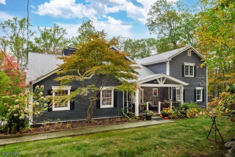 Property Photo: 2 Briarcliff Ter NJ 07405