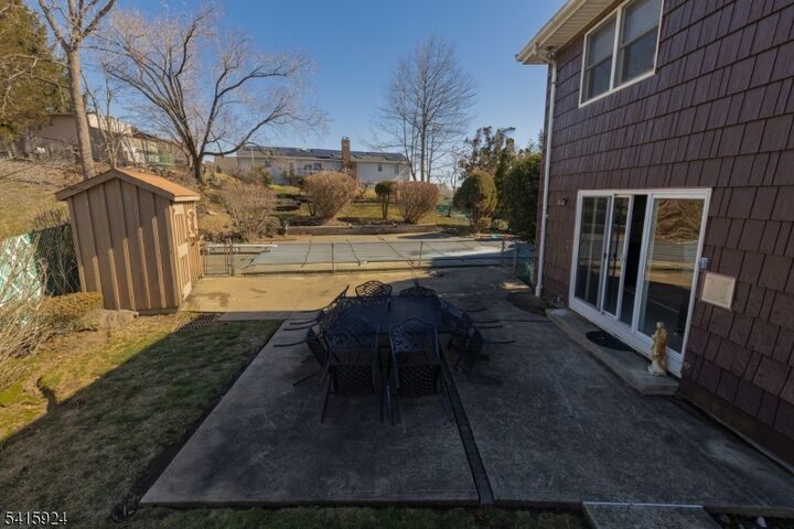 Property Photo: 23 Carr Pl NJ 07512