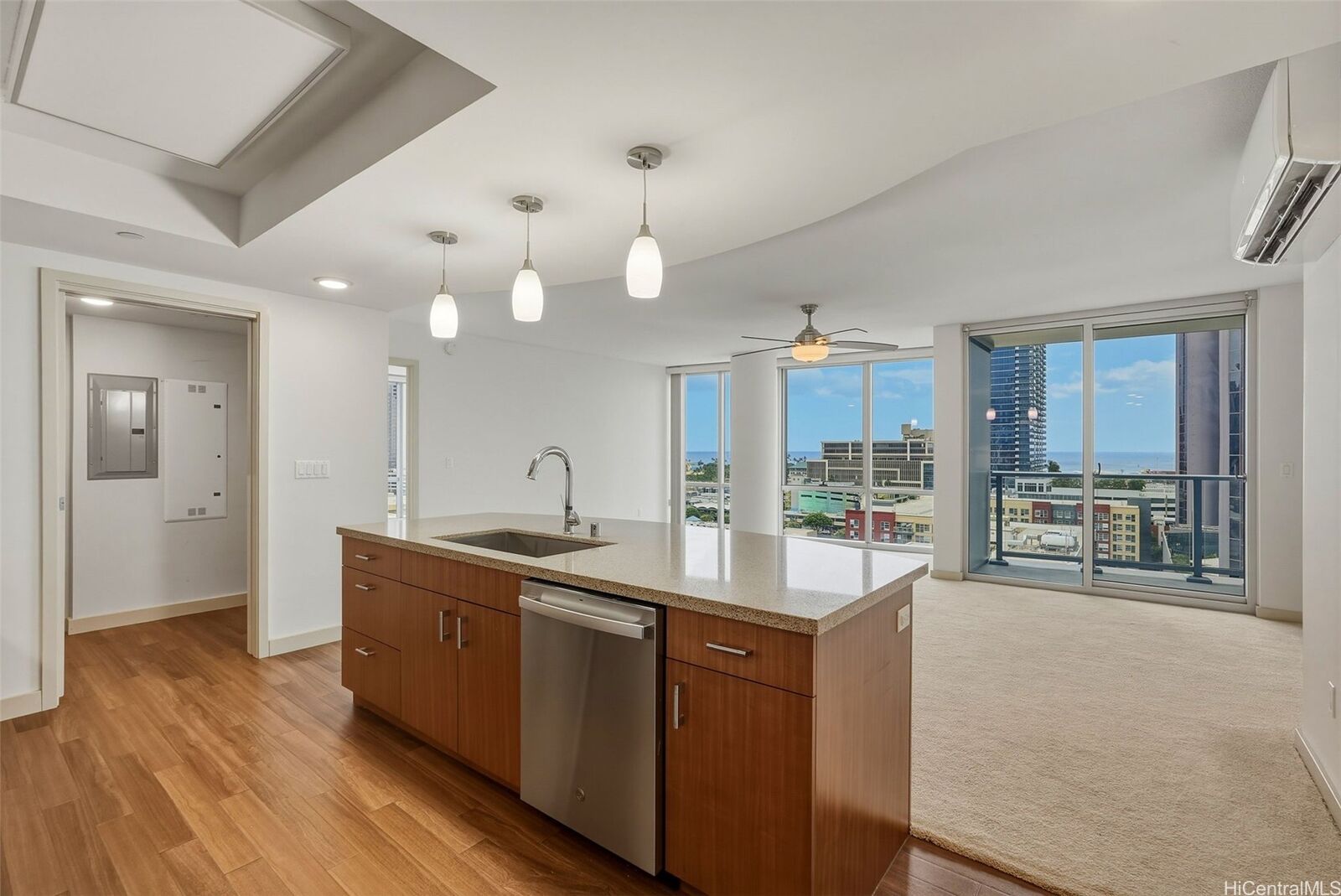 Property Photo:  555 South Street 1305  HI 96813 