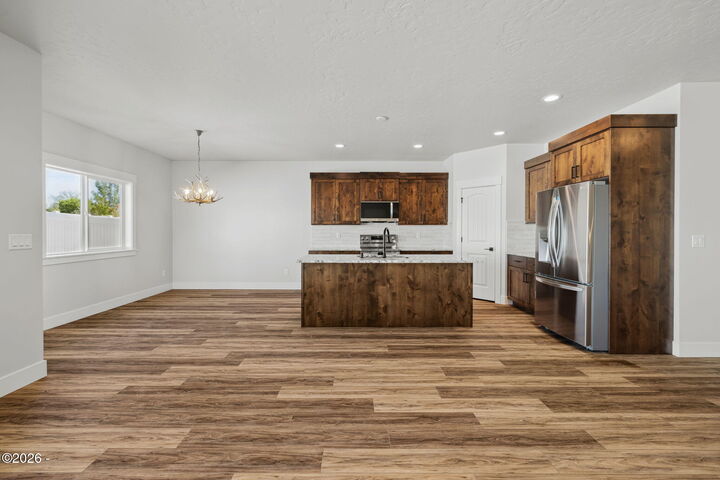 Property Photo:  927 Sierra Street  OR 97918 