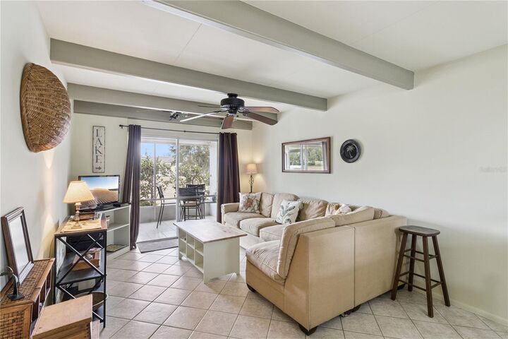 Property Photo: 1703 Club Circle FL 33854