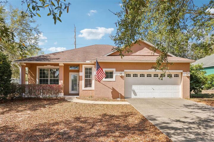 Property Photo:  12829 Scout Court  FL 32735 