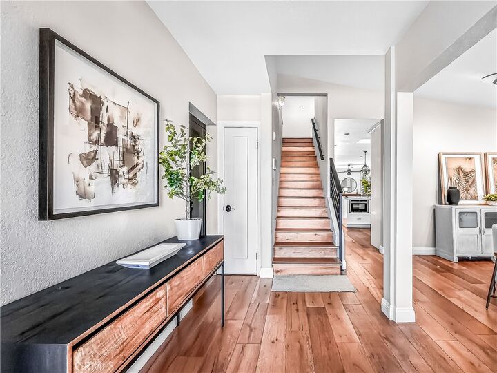 Property Photo:  7313 S Earldom Avenue  CA 90293 