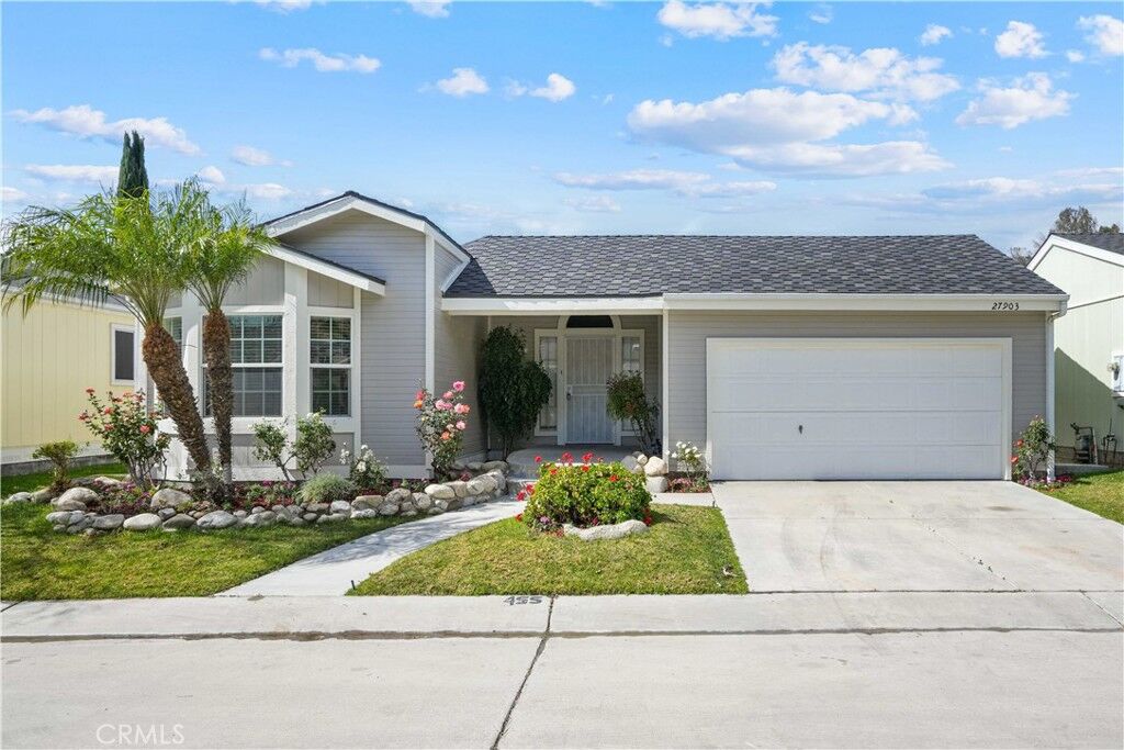 Property Photo:  27903 Vista View Drive  CA 91351 