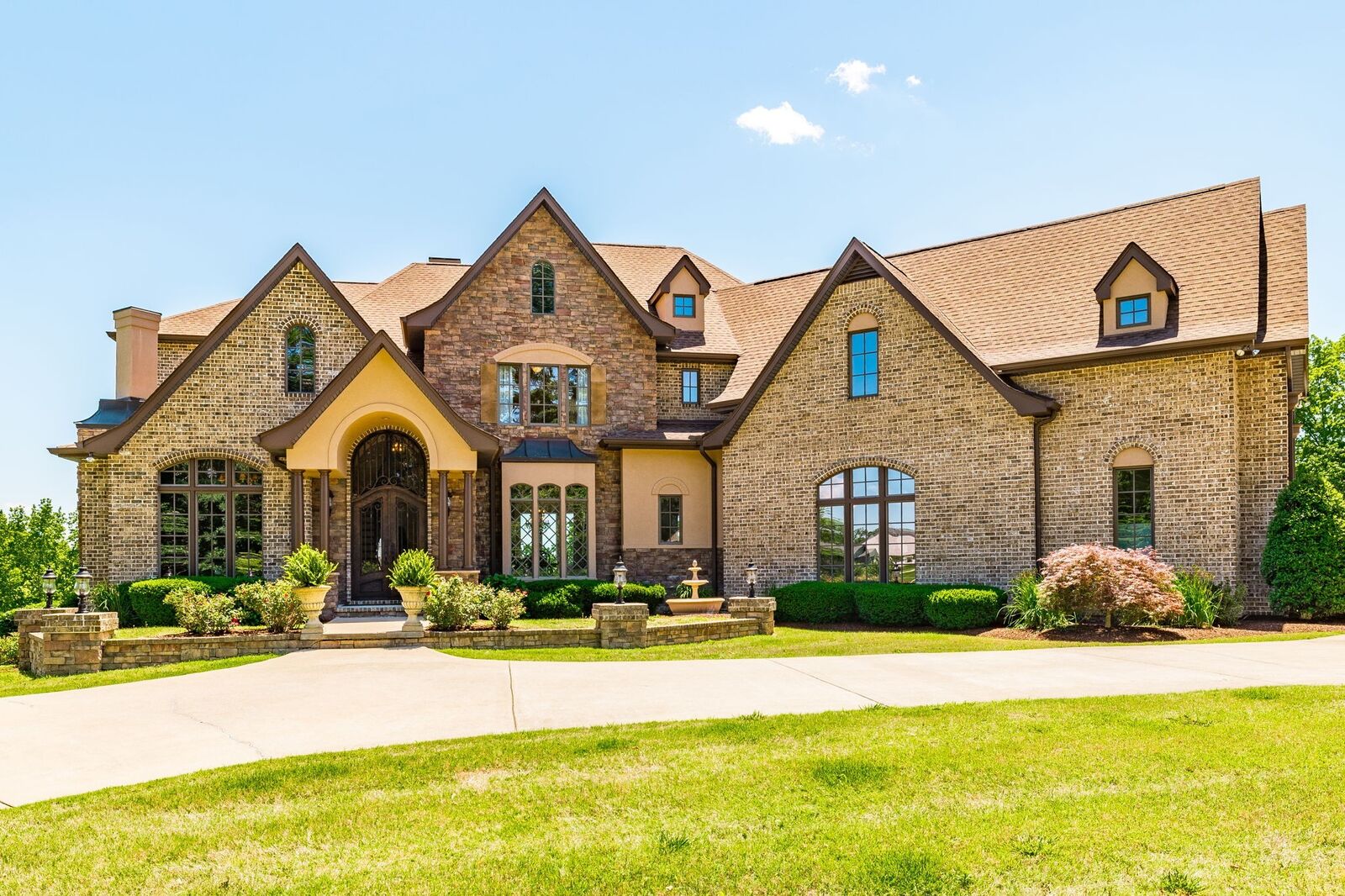 Property Photo:  4047 Ironwood Dr  TN 37073 