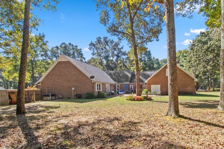 Property Photo:  48 Woodland Cir  TN 38464 