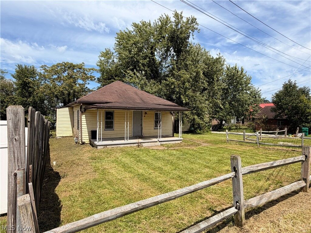 Property Photo:  508 Laurel Street  WV 26101 