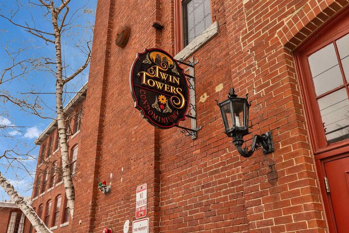 Property Photo:  470 Silver Street  NH 03103 