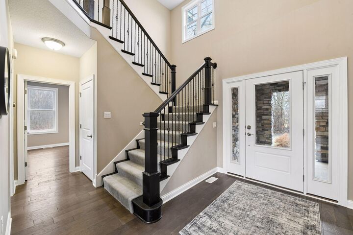 Property Photo:  16571 Reeder Ridge  MN 55347 