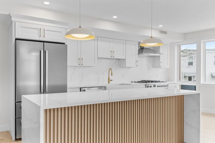 Property Photo: 595 Broadway 102 MA 02145