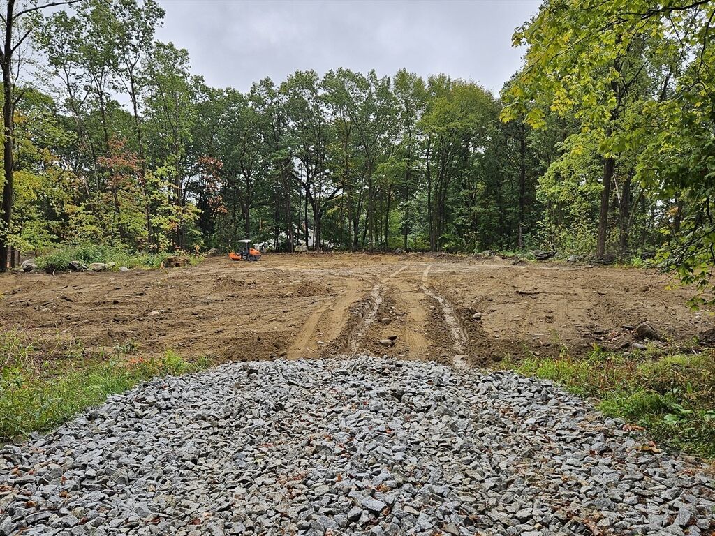 Property Photo: 6 Charles Way MA 01824