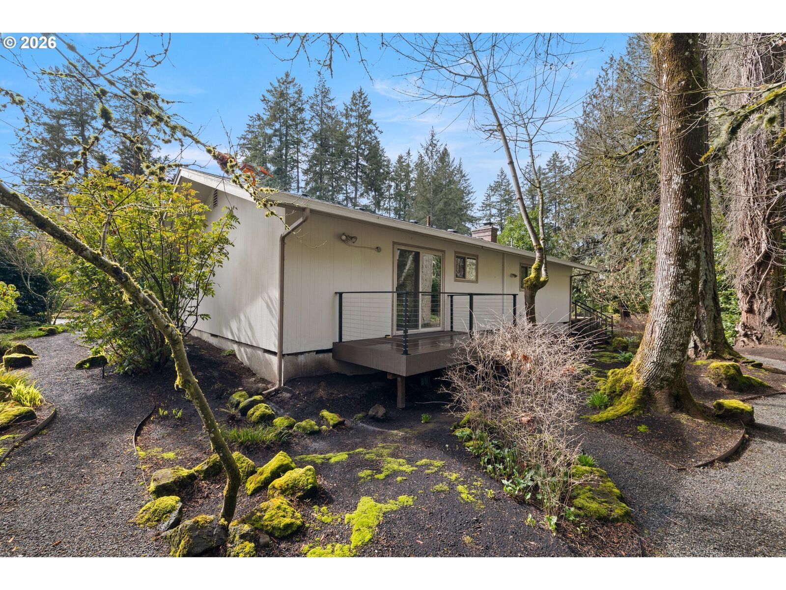 Property Photo:  1053 Northshore Pl  OR 97034 