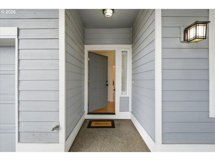 Property Photo:  3713 SE 182nd Ave  WA 98683 
