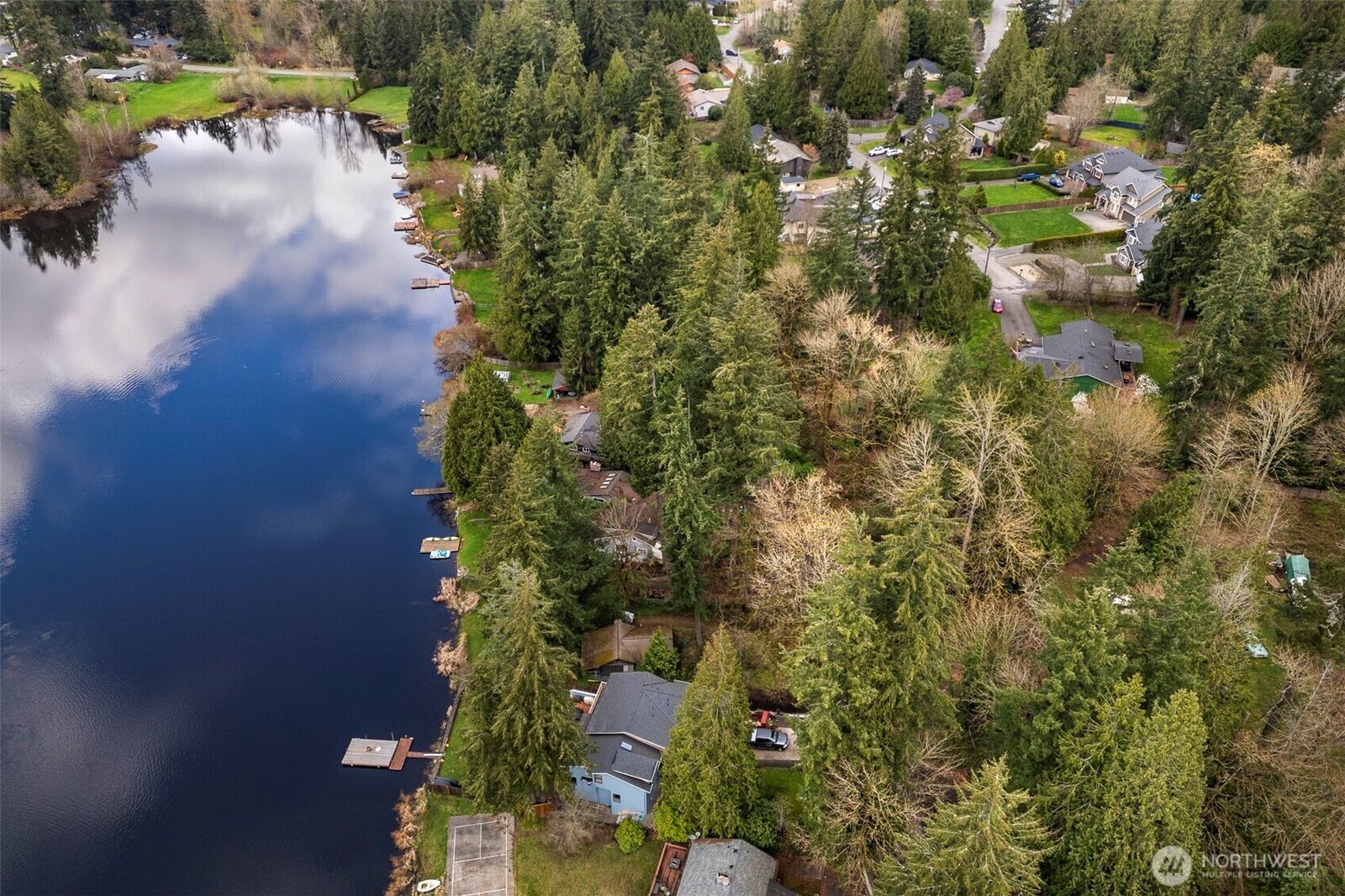Property Photo:  13625 E Lake Kathleen Drive SE  WA 98059 