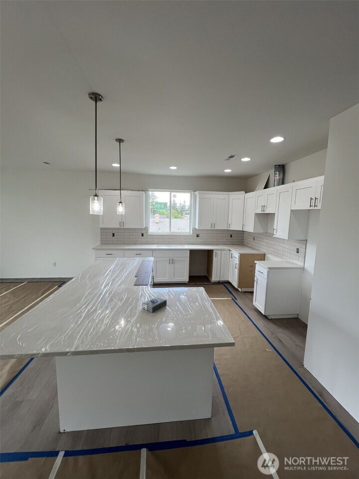 Property Photo:  30319  11th Place S  WA 98003 