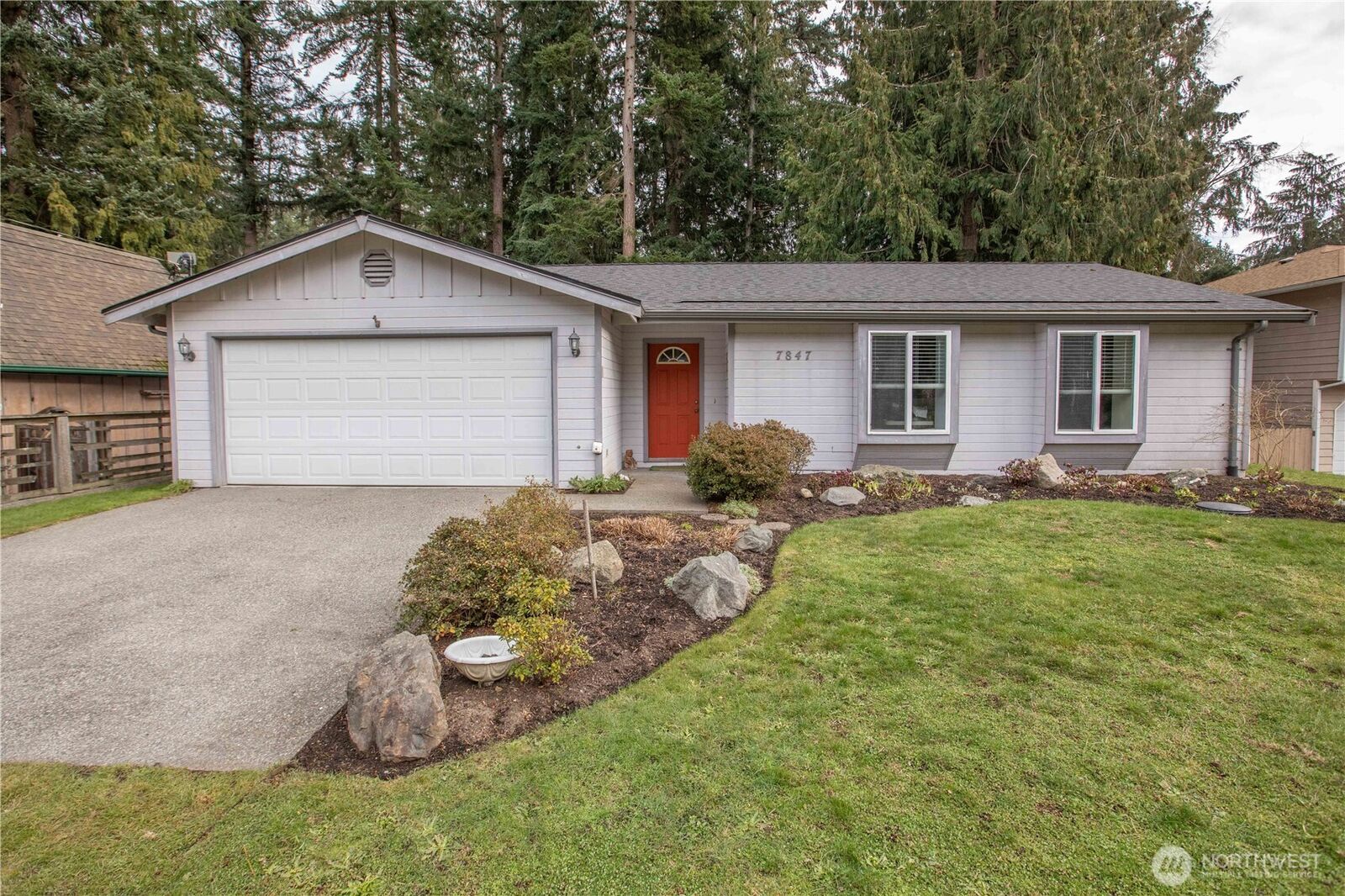 Property Photo:  7847  Blakely Avenue  WA 98236 