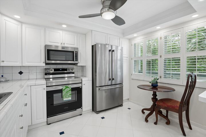 Property Photo:  2501 Antigua Terrace F3  FL 33066 