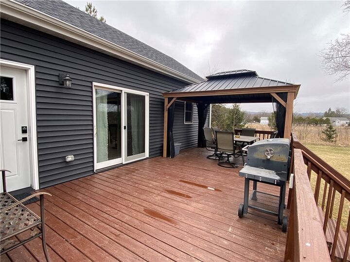 Property Photo:  15794 W County Rd B  WI 54758 