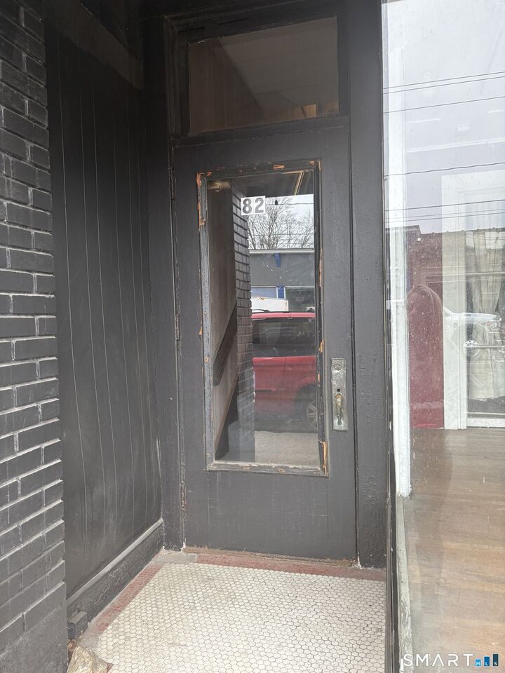 Property Photo:  82 Main Street 5  CT 06787 