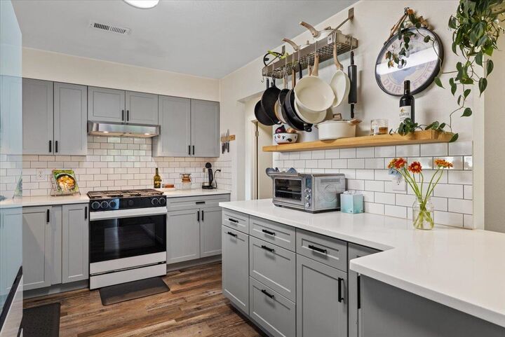 Property Photo:  3420 S Tekoa St  WA 99203 