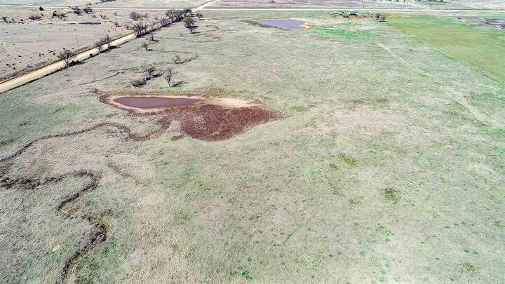 Property Photo:  County Road 150  OK 73077 