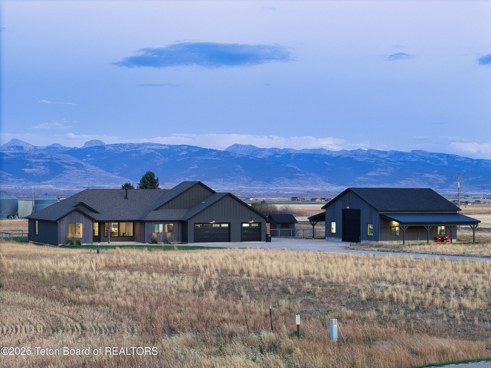 Property Photo: 1047 Horseshoe Lane ID 83422