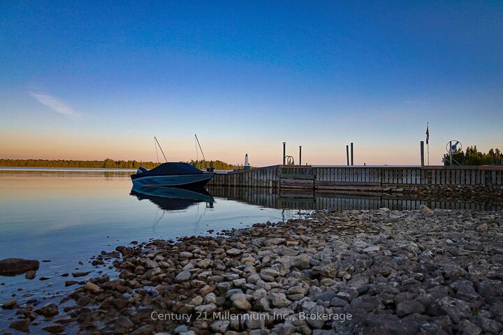 Property Photo:  119 Pine Tree Harbour Road  ON N0H 1Z0 