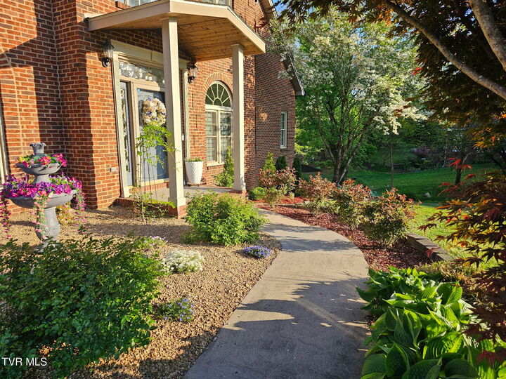 Property Photo:  2605 Halifax Drive  TN 37660 