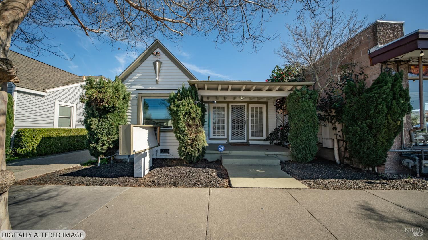 Property Photo: 712 E Washington Street CA 94952