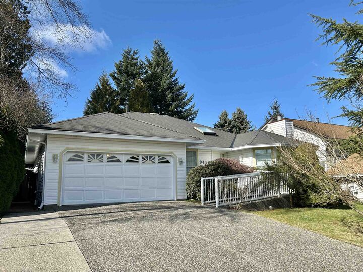 9419 159 Street — photo 1