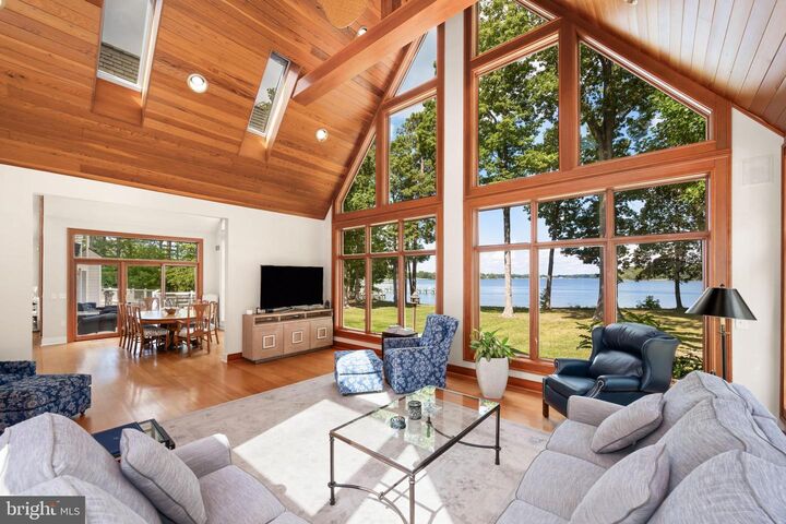 Property Photo:  3021 Bennett Point Road  MD 21658 