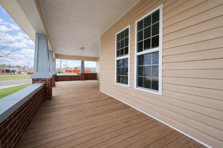 Property Photo:  509 Hamilton Street  GA 30720 