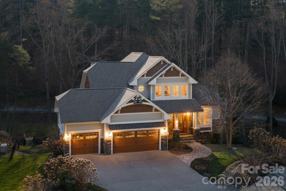 Property Photo:  14 Twinflower Trail  NC 28804 