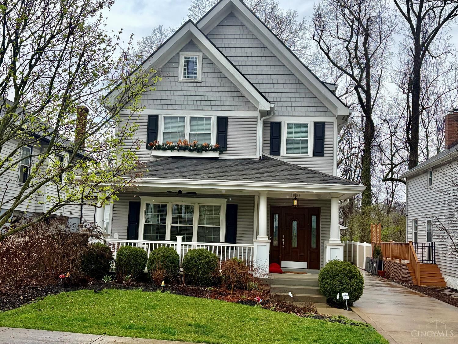 Property Photo:  3804 Aylesboro Avenue  OH 45208 