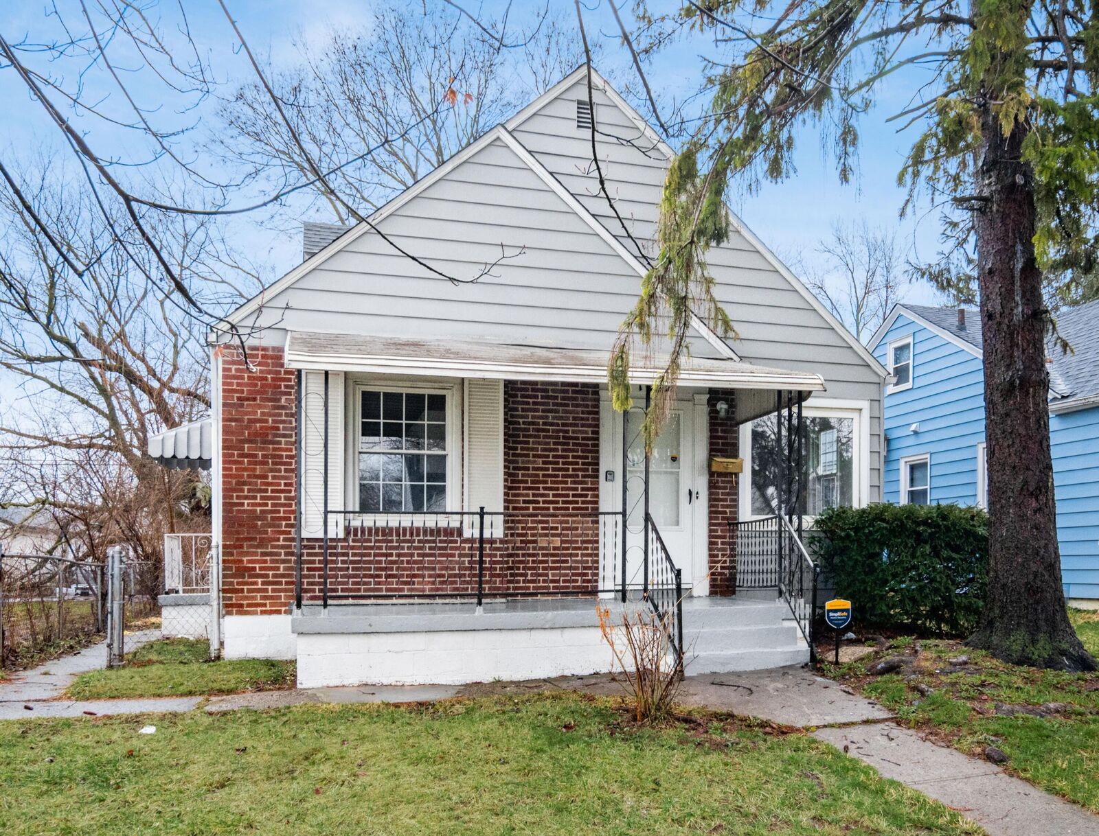 Property Photo: 1052 Geers Avenue OH 43206