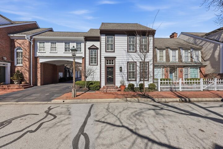 Property Photo: 2242 Atlee Court OH 43220