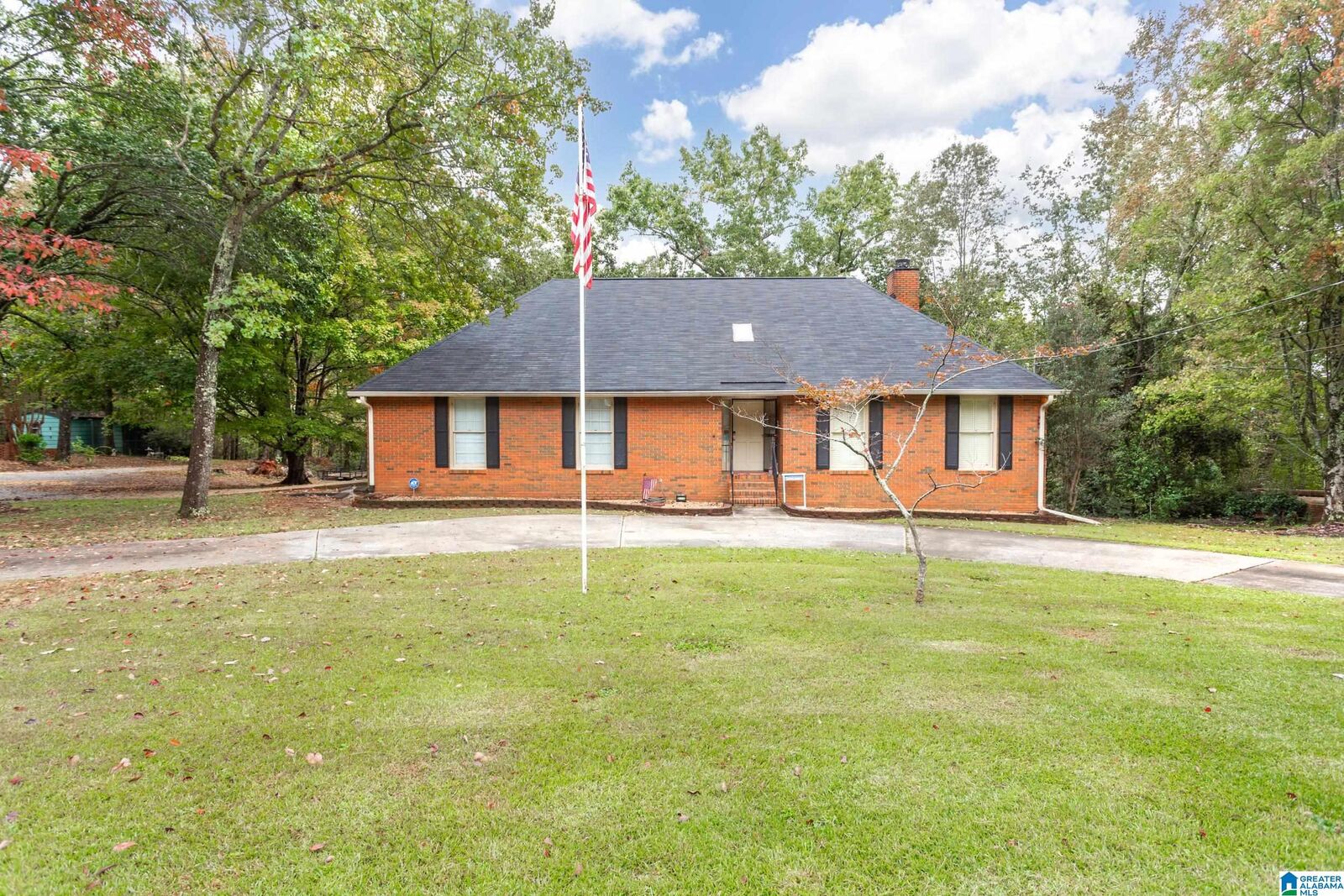 Property Photo:  2202 Hathaway Heights Road  AL 36207 