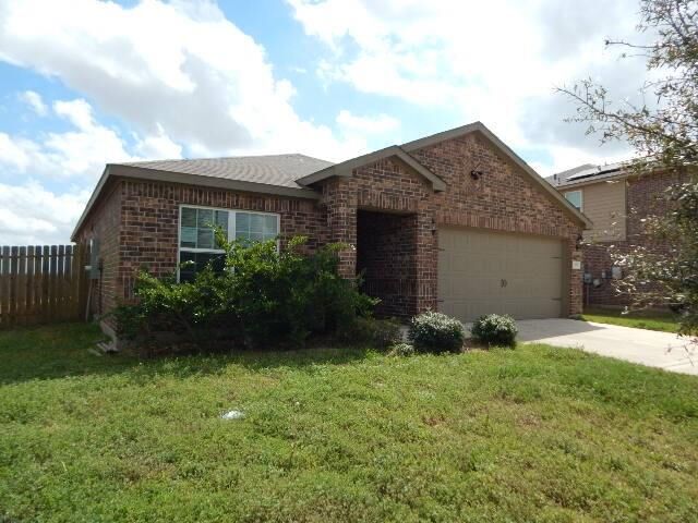 Property Photo: 2095 Mule Ridge Drive TX 77493