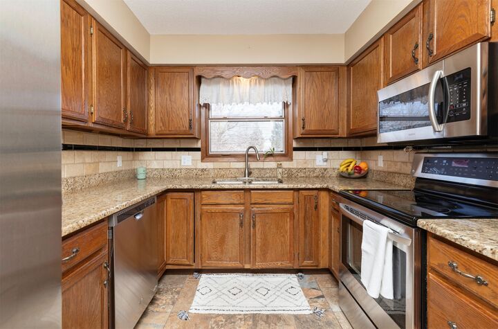 Property Photo:  6132 Terrace Drive  IA 50131 