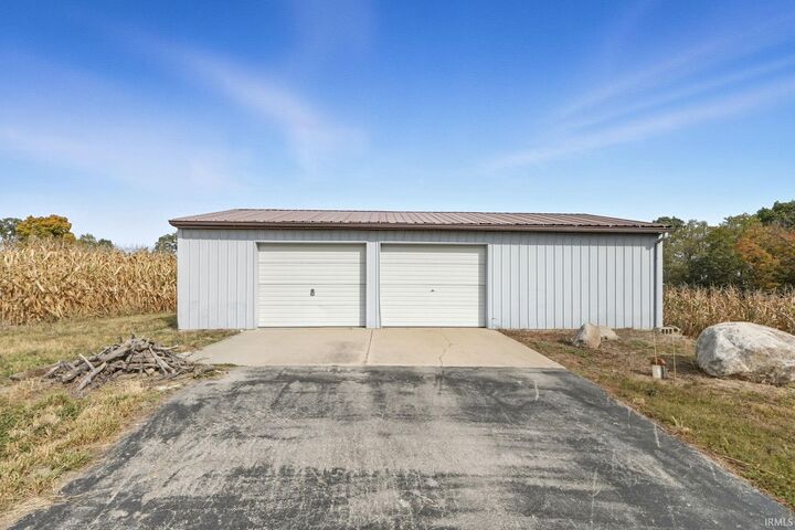 Property Photo:  1120 W Business 30  IN 46725-8406 