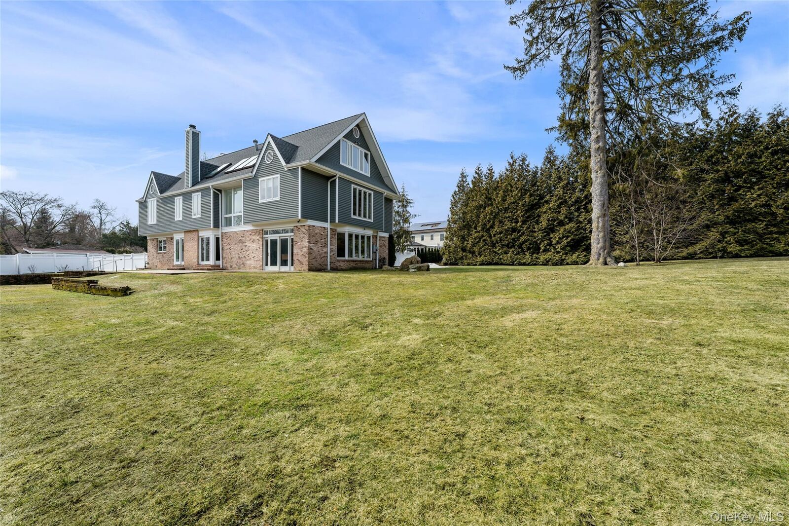 Property Photo:  239 Sunnyridge Road  NY 10528 
