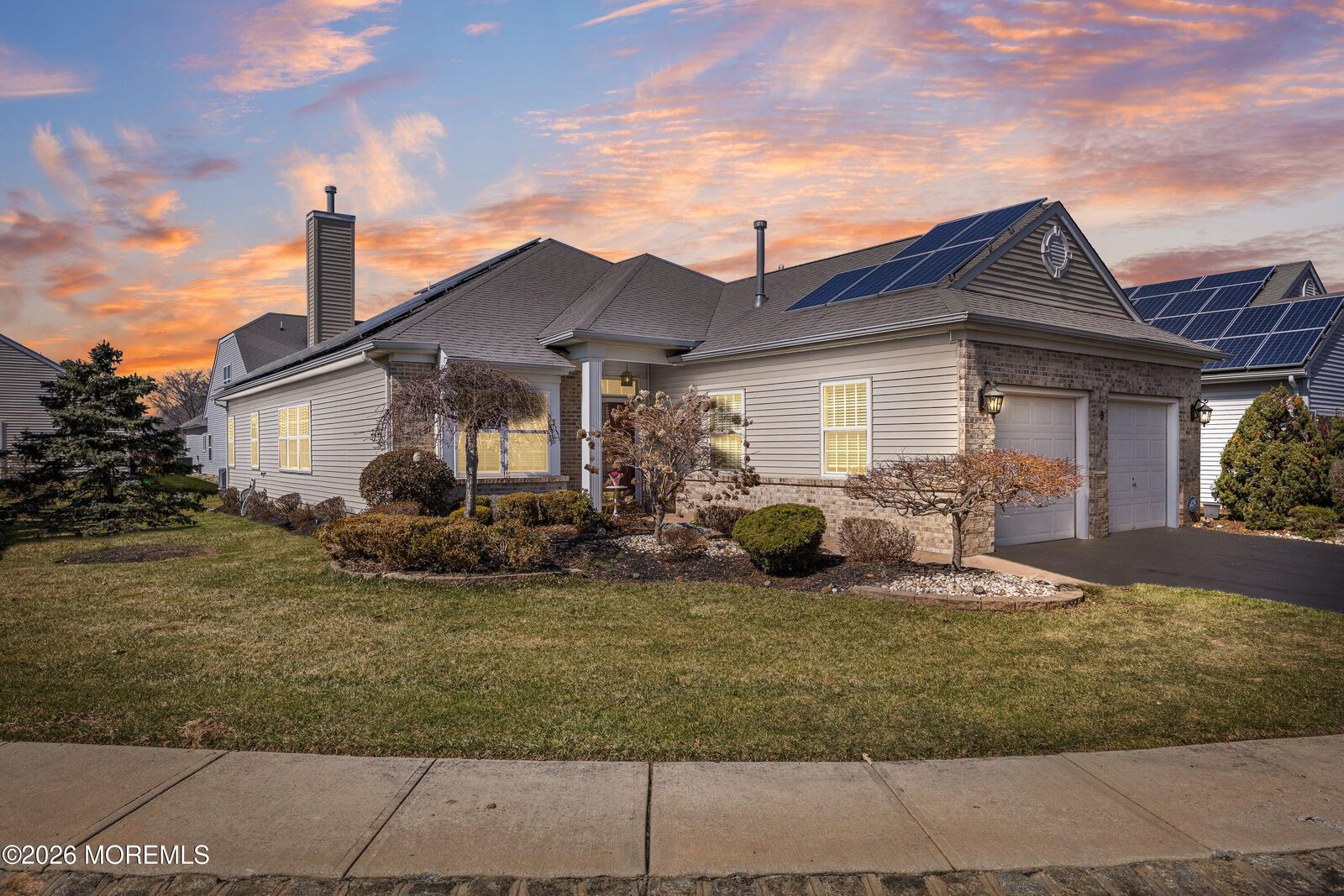 Property Photo:  9 Sonoma Street  NJ 08831 