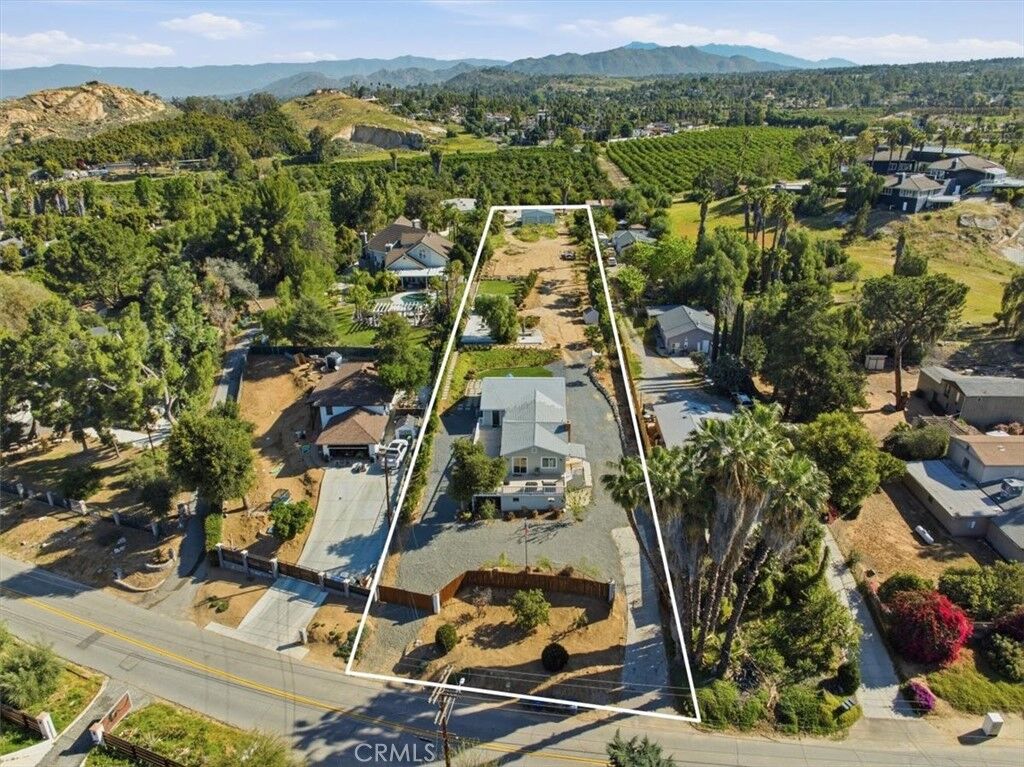 Property Photo:  2317 Grace  CA 92504 