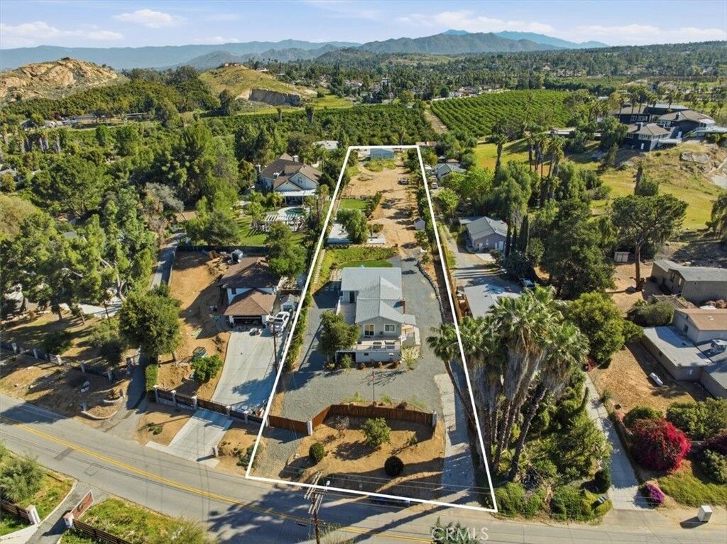 Property Photo:  2317 Grace  CA 92504 