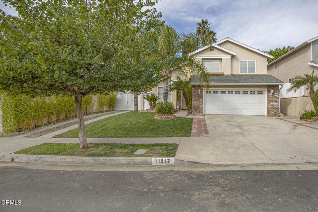Property Photo:  11817 Jouett Street  CA 91342 
