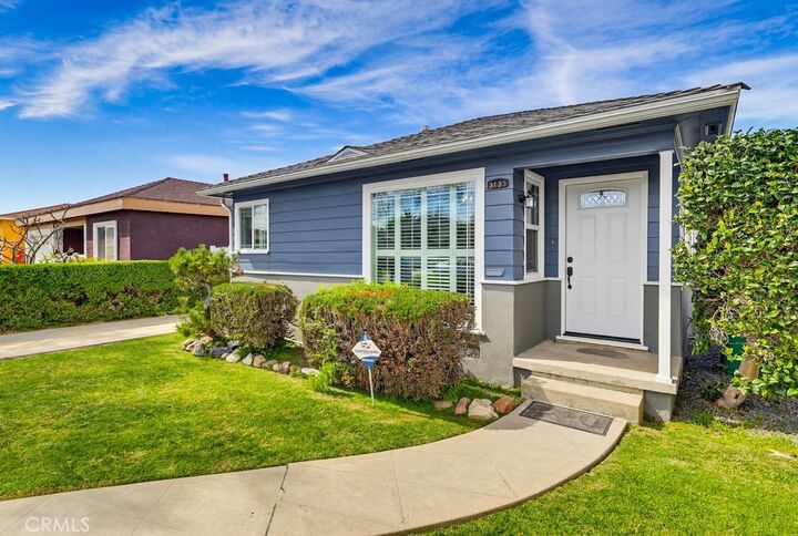 Property Photo:  3133 Cedar Avenue  CA 90806 