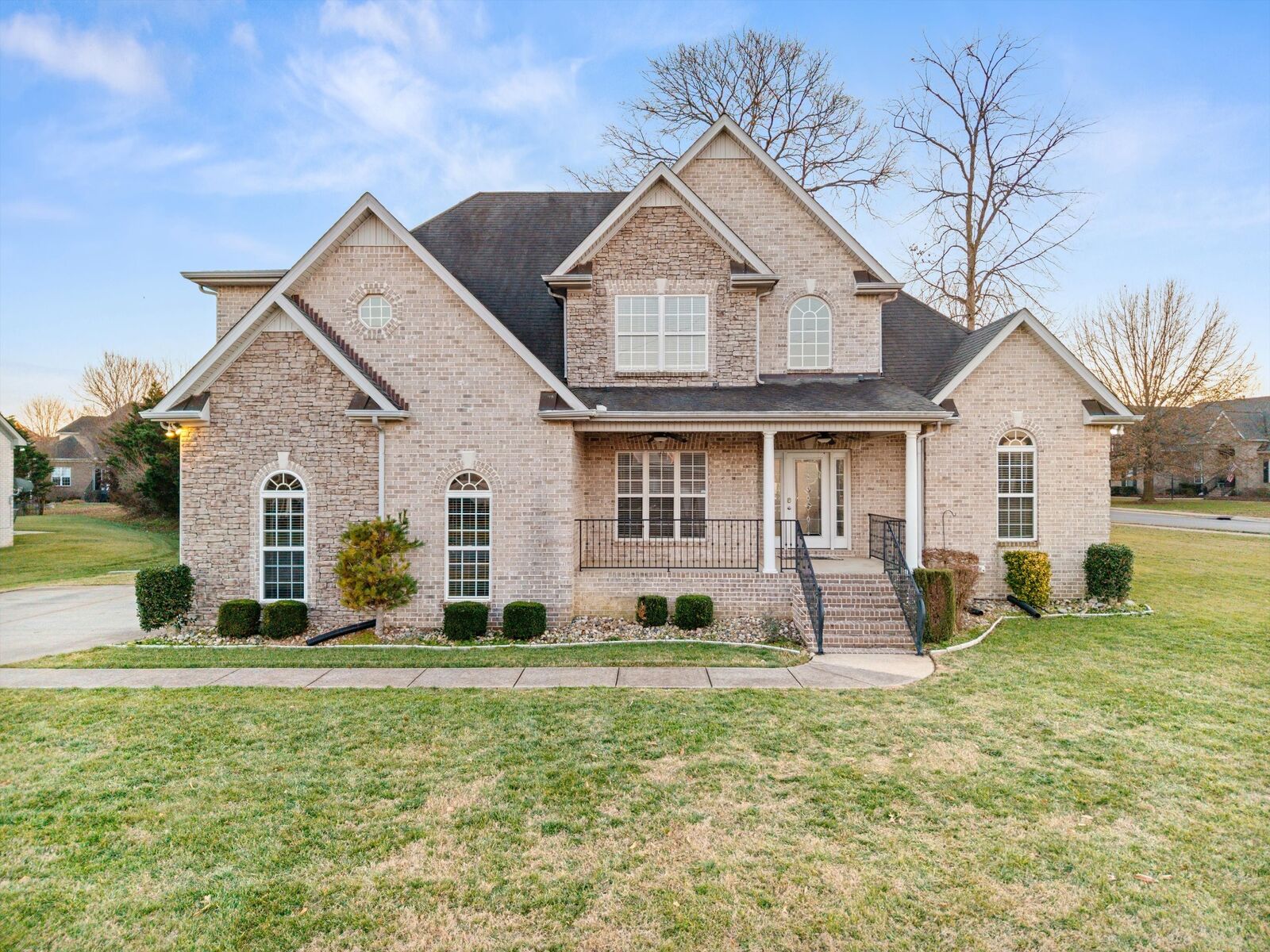 Property Photo:  2465 Janell Trl  TN 37128 
