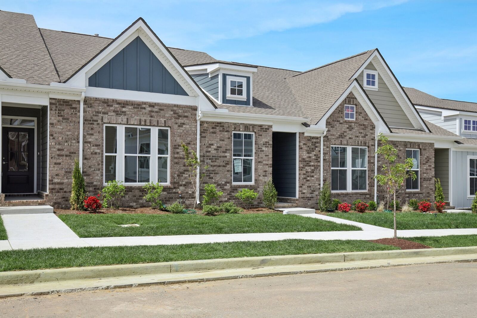 Property Photo:  405 W Stonehaus Crossing  TN 37013 